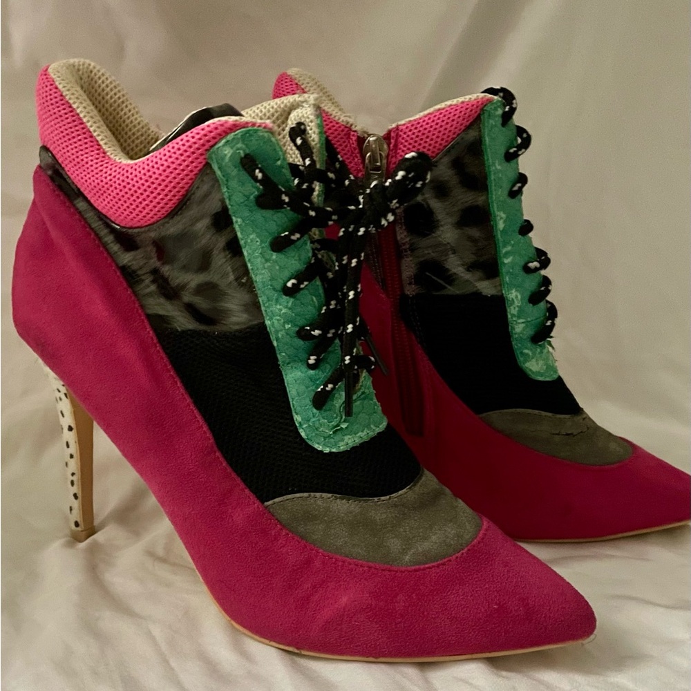 NWOT Mutli Colored Animal Print Stiletto Oxford Heels Size 8.5